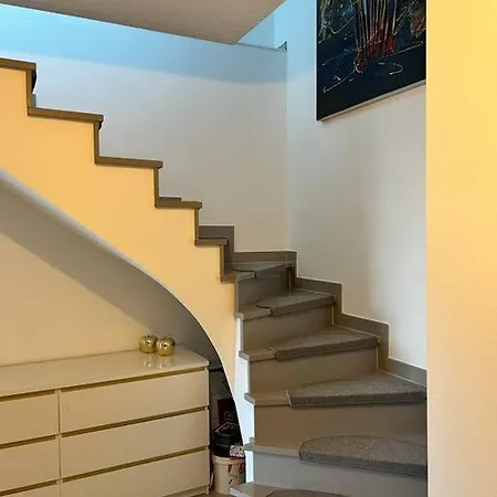 Maisonette Lägenhet Frechen