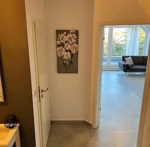 Apartment Maisonette *