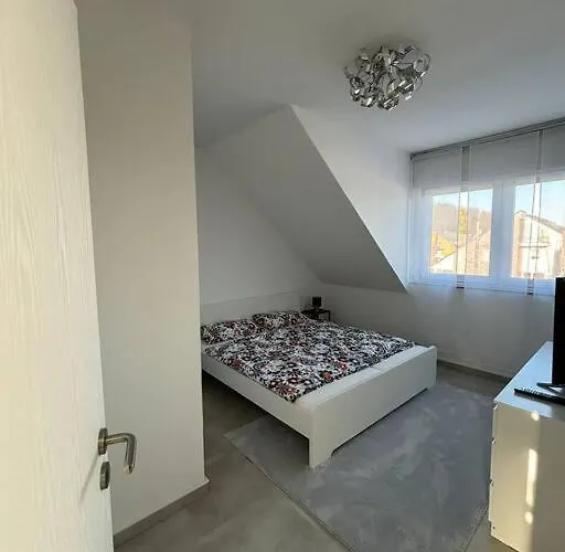 Apartment Maisonette Frechen